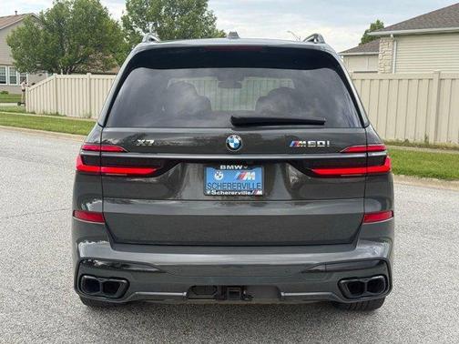 Dravit Gray Metallic 2024 BMW X7 M60i