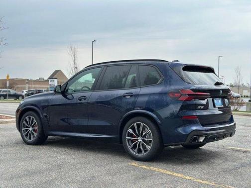 Tanzanite Blue II Metallic 2026 BMW X5 PHEV xDrive50e