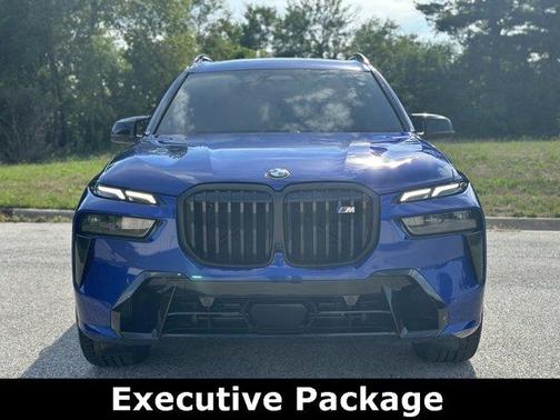 2025 BMW X7 M60i