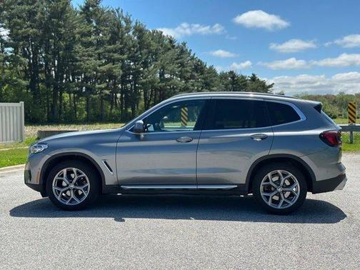 Skyscraper Gray Metallic 2024 BMW X3 xDrive30i