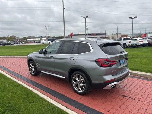 Skyscraper Gray Metallic 2024 BMW X3 xDrive30i