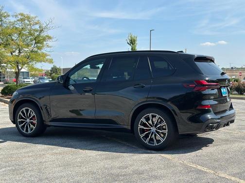2026 BMW X5 M60i