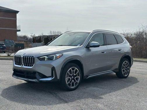 Space Silver 2026 BMW X1 xDrive28i