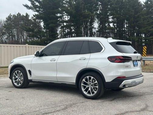 2025 BMW X5 xDrive40i