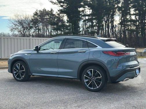 2025 INFINITI QX55 LUXE