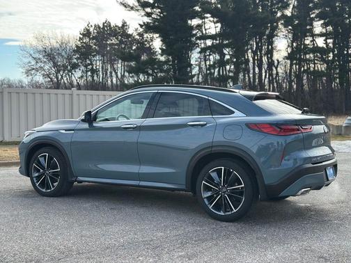 2025 INFINITI QX55 LUXE