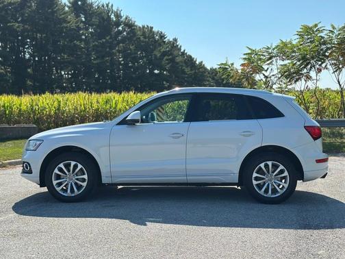 2014 Audi Q5 2.0T Premium Plus