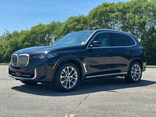 Black Sapphire Metallic 2026 BMW X5 xDrive40i