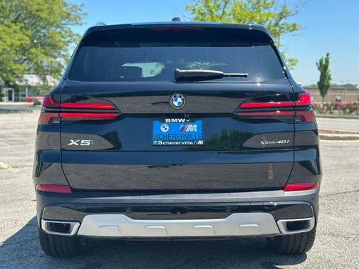 Black Sapphire Metallic 2026 BMW X5 xDrive40i