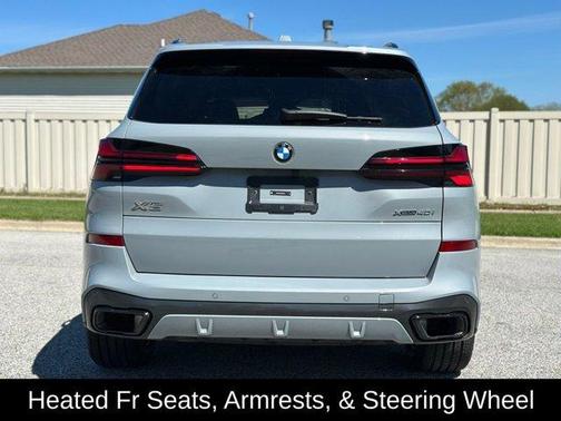 Gray Metallic 2026 BMW X5 xDrive40i