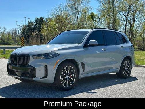 Gray Metallic 2026 BMW X5 xDrive40i