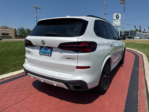 2024 BMW X5 xDrive40i