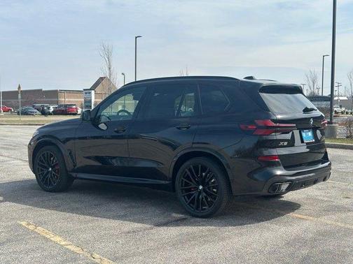 Black Sapphire Metallic 2026 BMW X5 xDrive40i