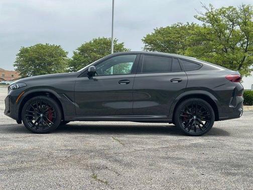 C36 2027 BMW X6 xDrive40i