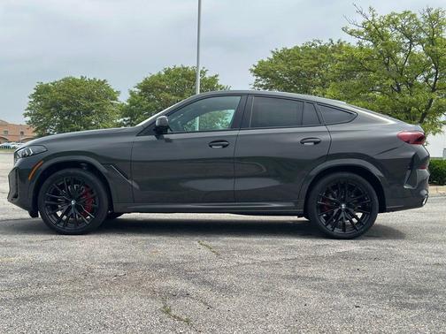 C36 2027 BMW X6 xDrive40i
