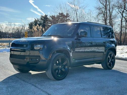 2024 Land Rover Defender P300