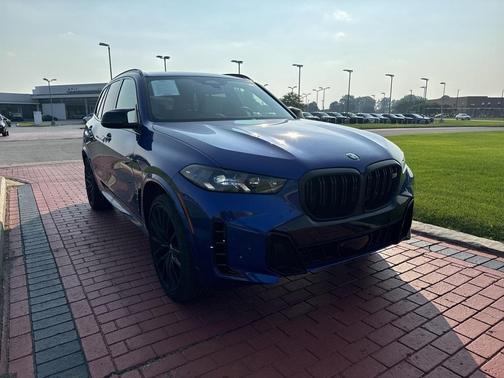 2025 BMW X5 M60i