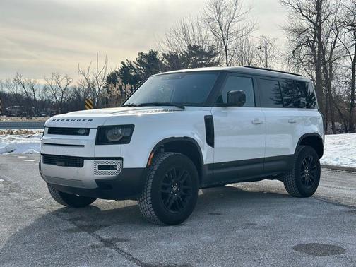 2022 Land Rover Defender 110 S