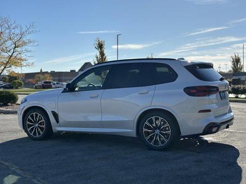 2026 BMW X5 PHEV xDrive50e