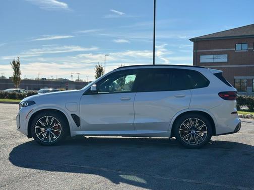 2026 BMW X5 PHEV xDrive50e