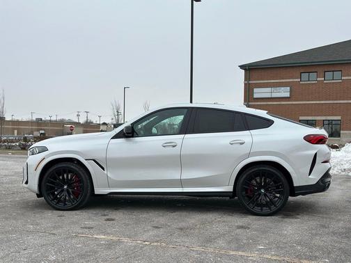 2026 BMW X6 M60i