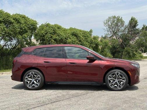 2026 BMW iX xDrive60