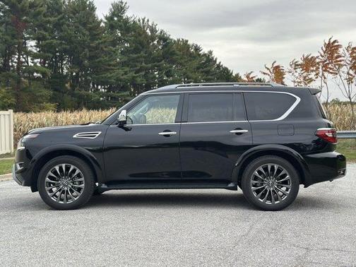 2023 Nissan Armada Platinum