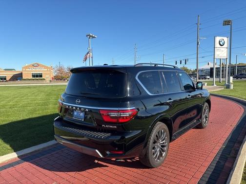 2023 Nissan Armada Platinum
