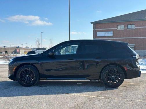 2026 BMW iX xDrive60