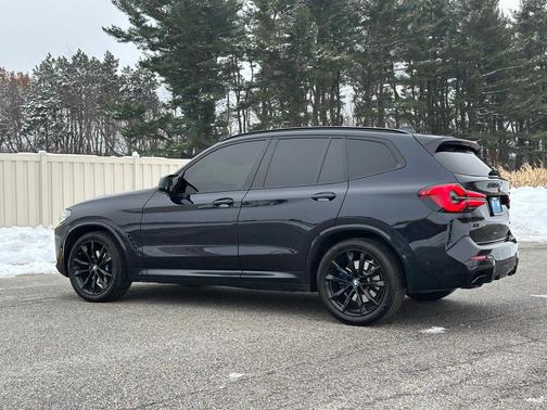 2022 BMW X3 M40i