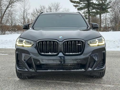 2022 BMW X3 M40i