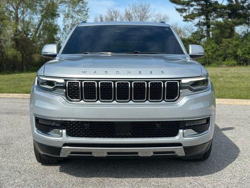 Silver Zynith 2022 Jeep Wagoneer Series III