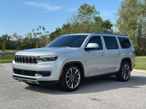 Silver Zynith 2022 Jeep Wagoneer Series III