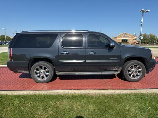 2008 GMC Yukon XL 1500 Denali