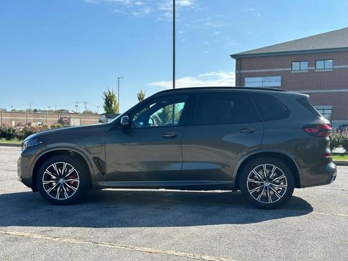 2026 BMW X5 PHEV xDrive50e