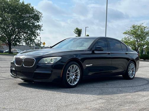 Black Sapphire Metallic 2013 BMW 740 Li xDrive
