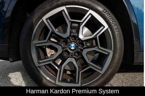 Phytonic Blue Metallic 2023 BMW X1 xDrive28i