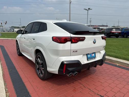 2024 BMW X2 M35i