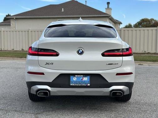 2022 BMW X4 xDrive30i