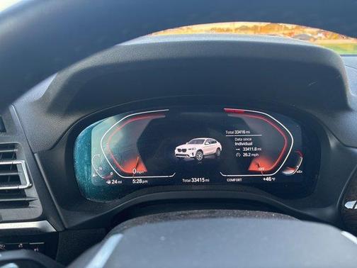 2022 BMW X4 xDrive30i