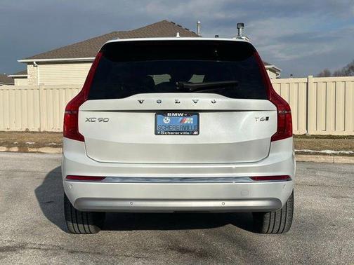 2022 Volvo XC90 T6 Inscription 7 Passenger
