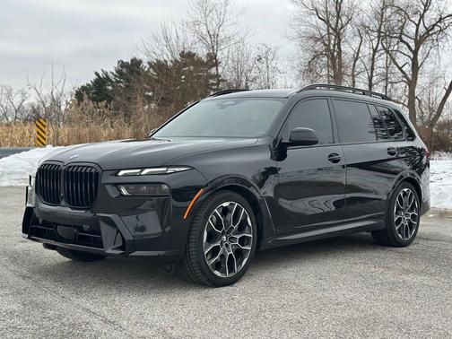 2024 BMW X7 xDrive40i