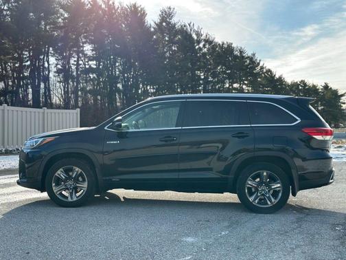 2017 Toyota Highlander Hybrid Limited Platinum