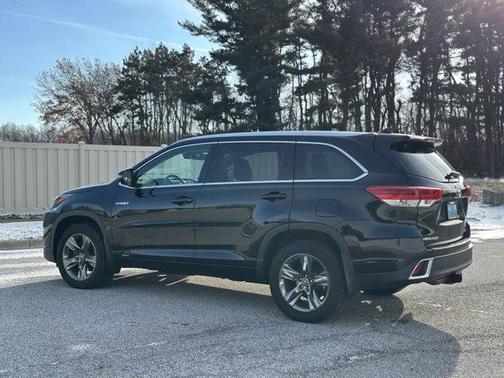 2017 Toyota Highlander Hybrid 
