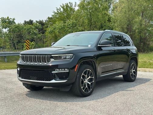 2023 Jeep Grand Cherokee Summit
