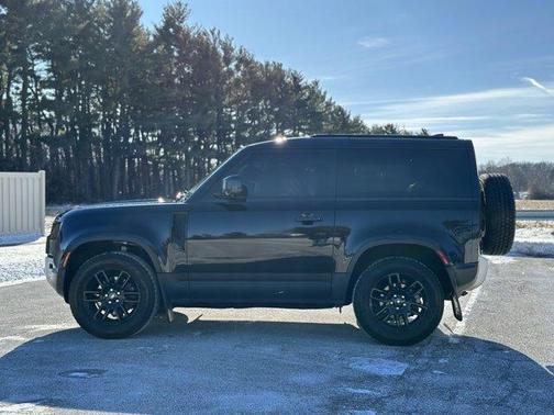 2023 Land Rover Defender 90 S