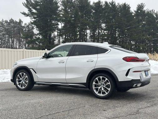 2023 BMW X6 xDrive40i