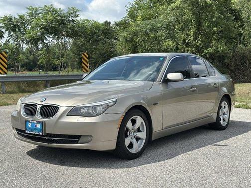2008 BMW 528 i