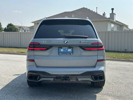 2024 BMW X7 M60i