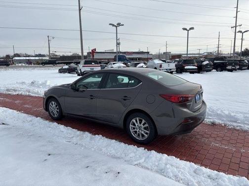 2017 Mazda Mazda3 Sport
